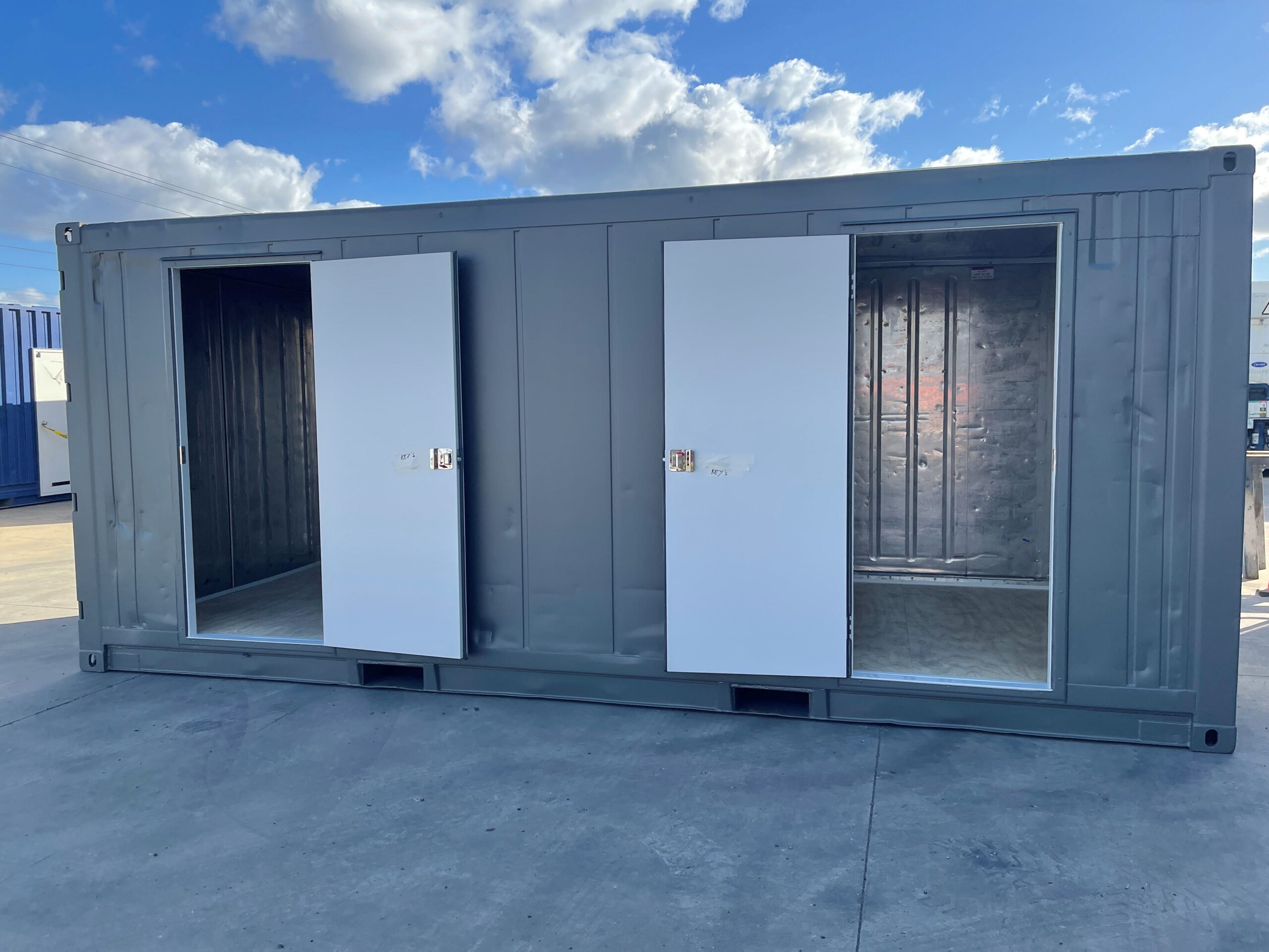 Insulated Shipping Containers