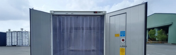Refrigerated containers