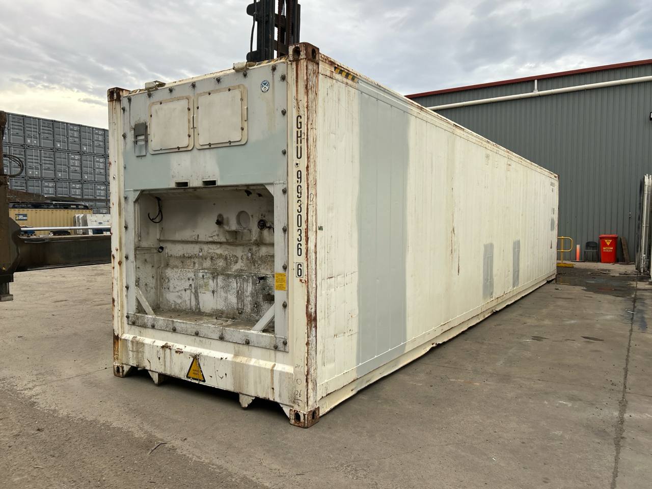Insulated Shipping Containers